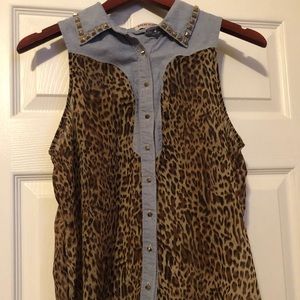Guess Animal Print Sleeveless bolus Size M